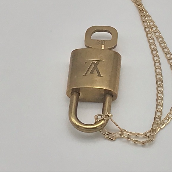 Louis Vuitton Lock & Key #310 - Picture 3 of 10